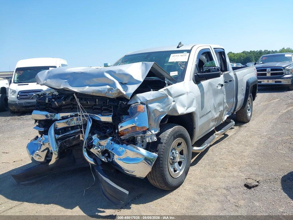 1GCVKNEC5HZ308384 2017 CHEVROLET SILVERADO 1500 photo no. 2