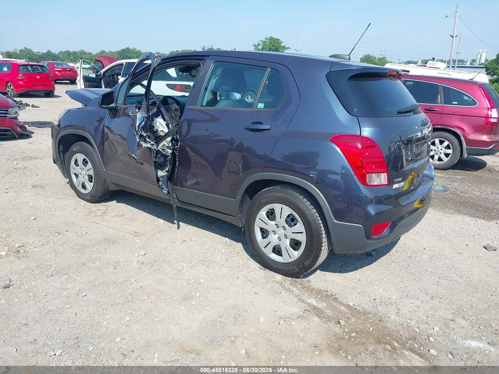 3GNCJKSB9KL175686 2019 CHEVROLET TRAX photo no. 3