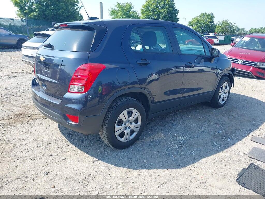 3GNCJKSB9KL175686 2019 CHEVROLET TRAX photo no. 4