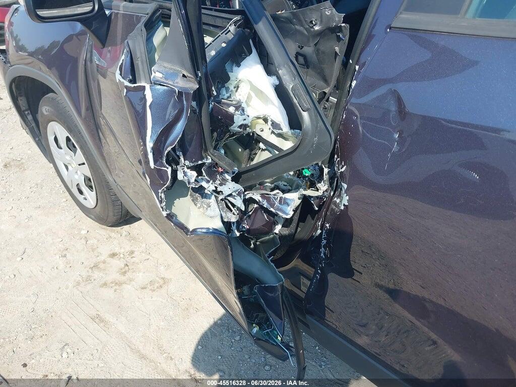 3GNCJKSB9KL175686 2019 CHEVROLET TRAX photo no. 6