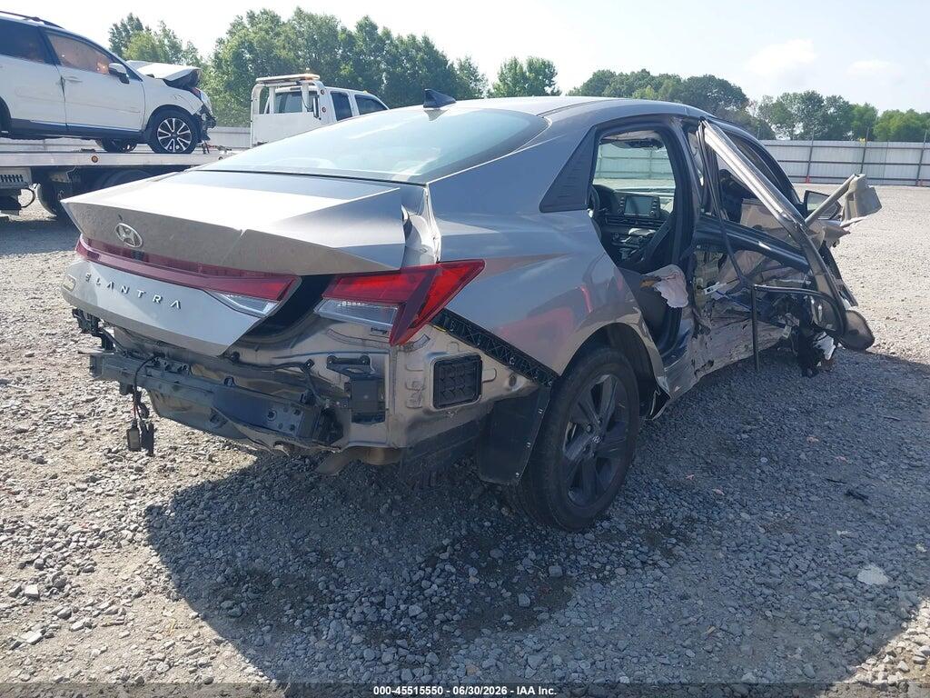 KMHLM4AG2PU611635 2023 HYUNDAI ELANTRA photo no. 4