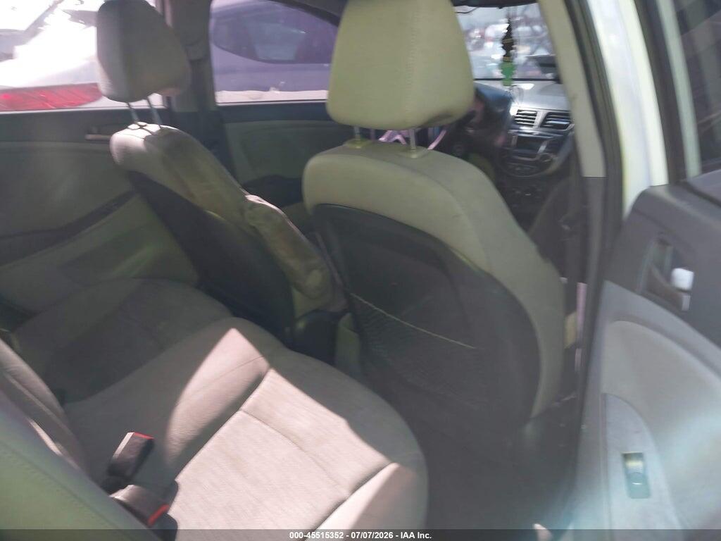 KMHCT5AE0HU317353 2017 HYUNDAI ACCENT photo no. 8