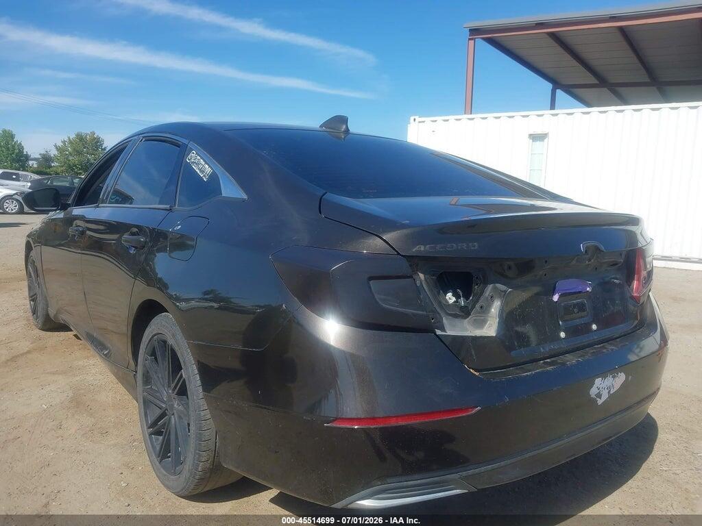 1HGCV1F17JA022661 2018 HONDA ACCORD photo no. 3