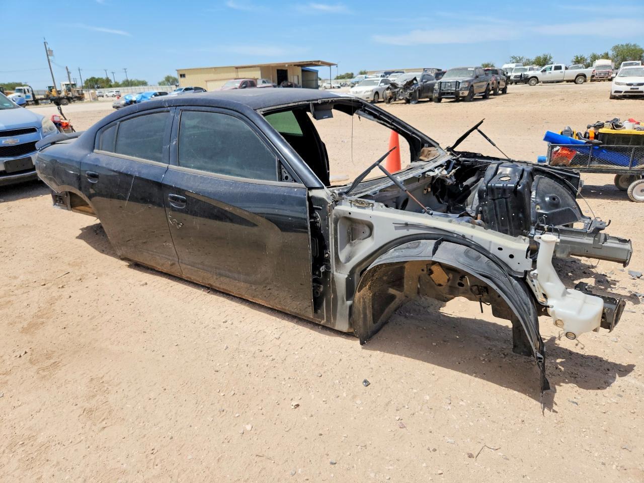 2C3CDXEJ1GH129791 2016 DODGE CHARGER photo no. 4