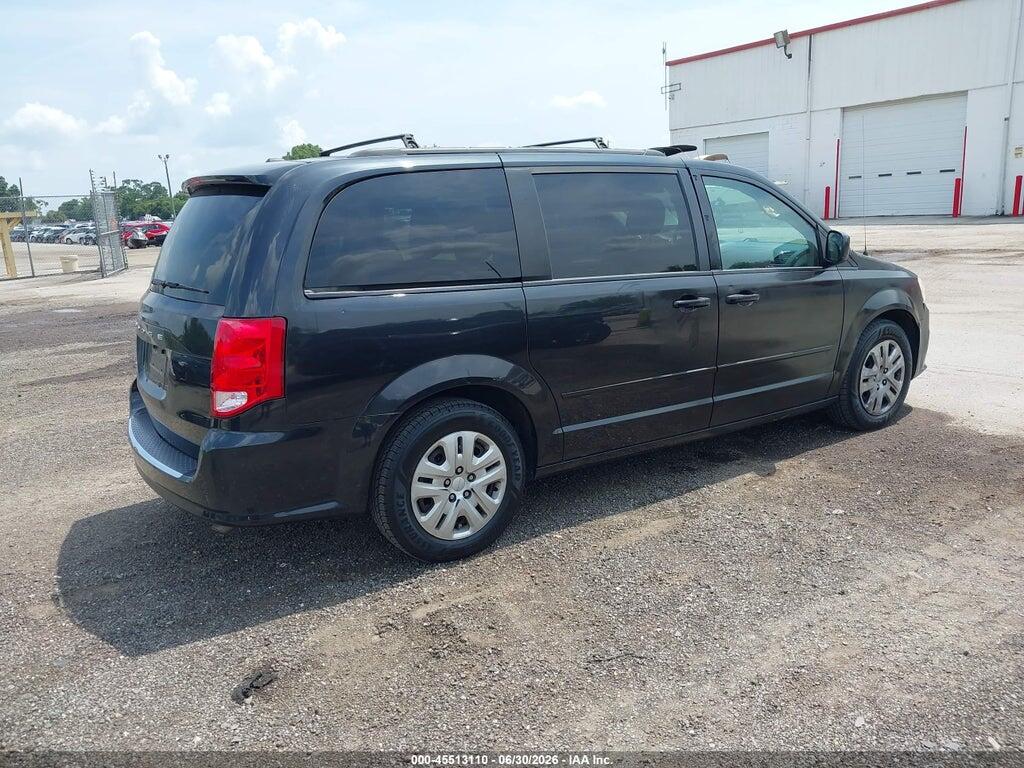 2C4RDGBG3HR854013 2017 DODGE GRAND CARAVAN photo no. 4