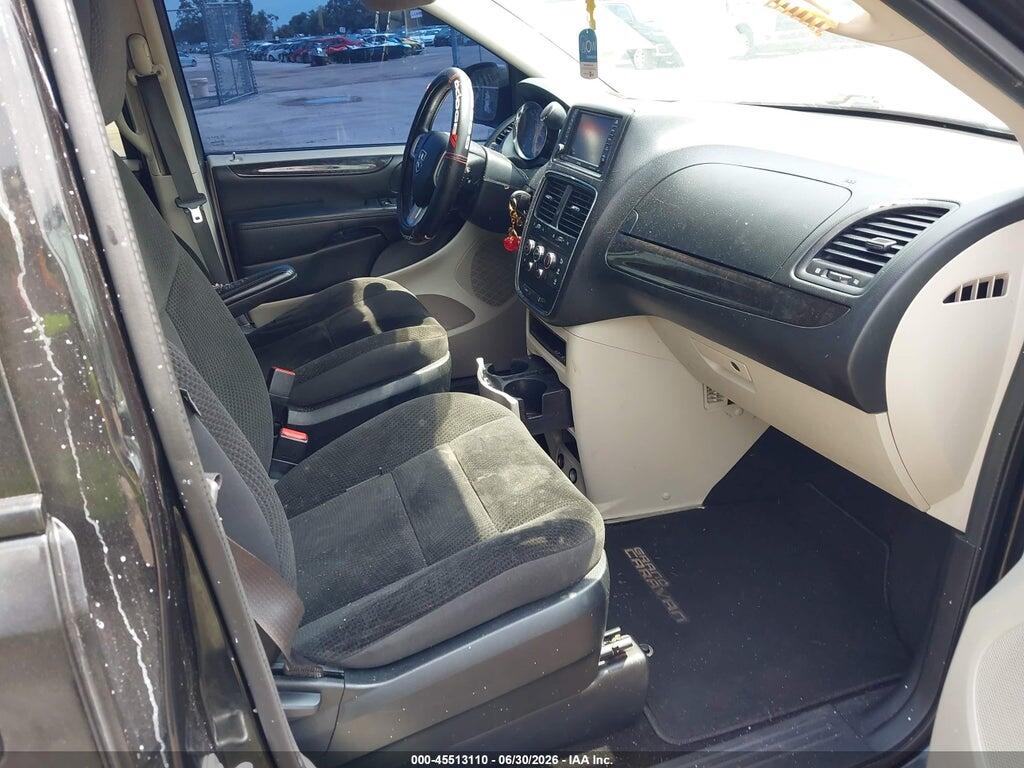 2C4RDGBG3HR854013 2017 DODGE GRAND CARAVAN photo no. 5
