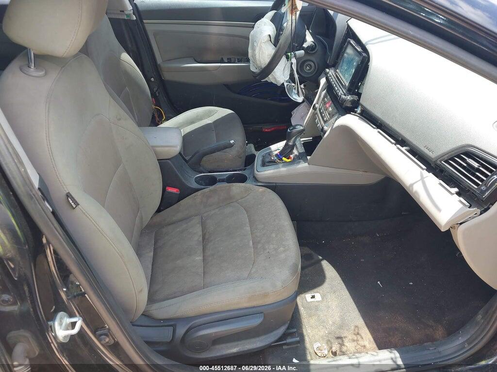 5NPD84LF7HH054850 2017 HYUNDAI ELANTRA photo no. 5