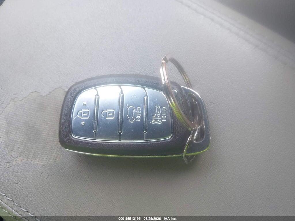 KM8J33A48LU201202 2020 HYUNDAI TUCSON photo no. 11