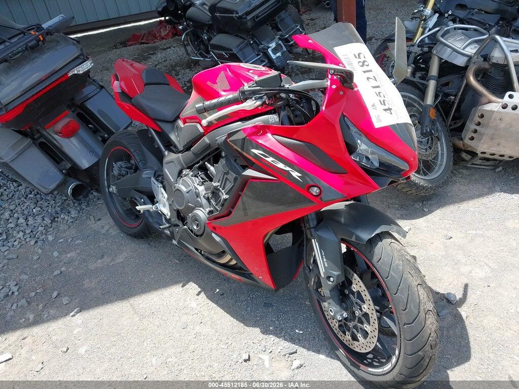 MLHRH015XP5400250 2023 HONDA CBR650 photo no. 1