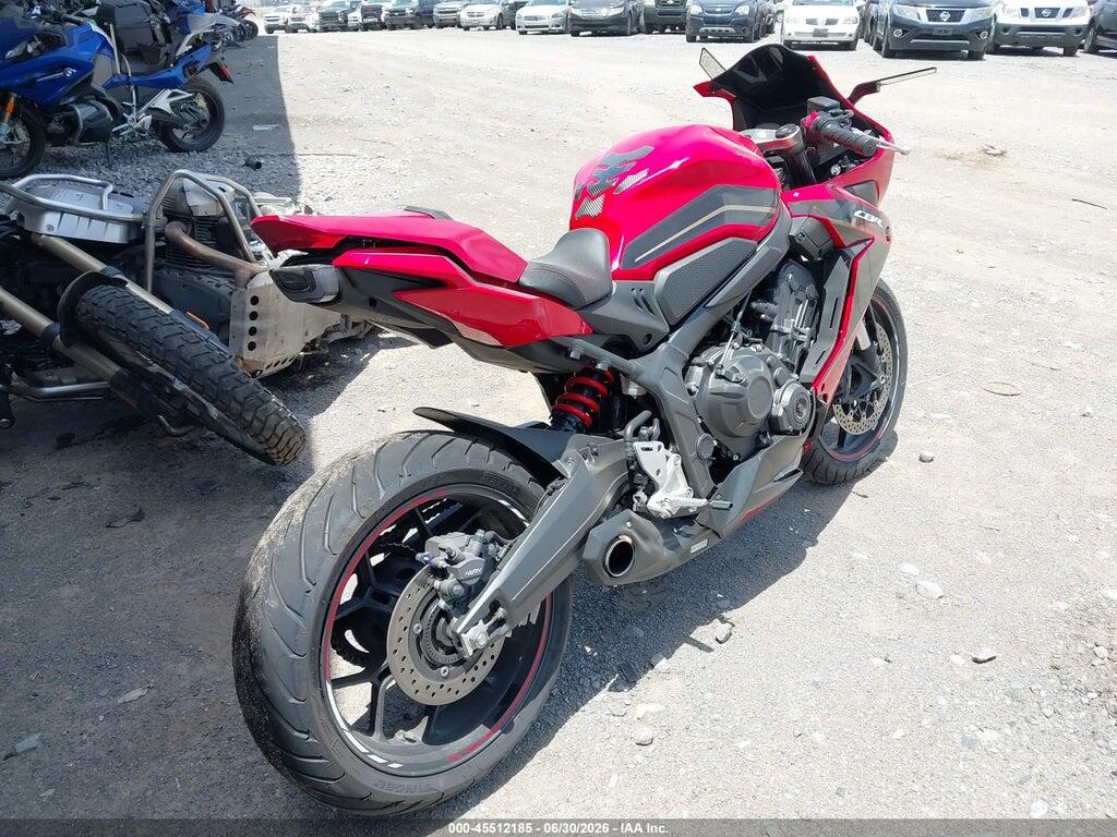 MLHRH015XP5400250 2023 HONDA CBR650 photo no. 4
