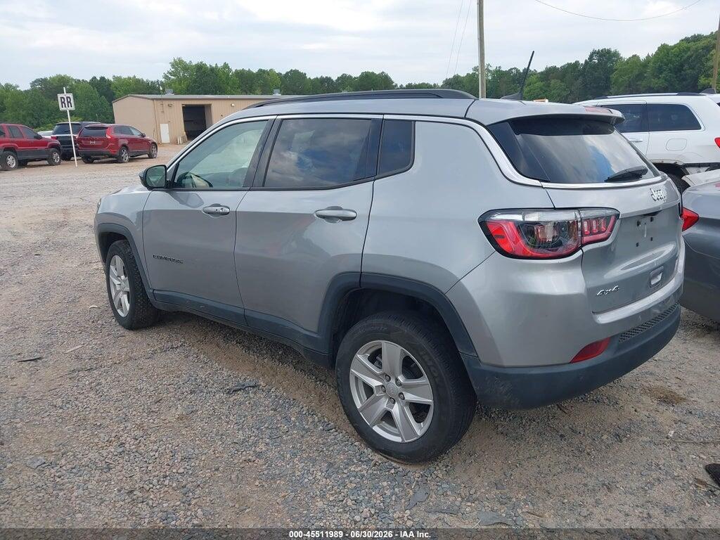 3C4NJDBB7NT102155 2022 JEEP COMPASS photo no. 3