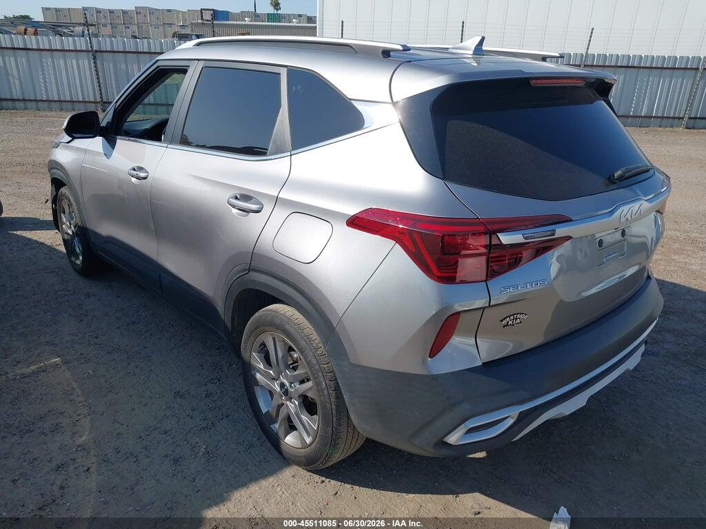 KNDEU2AA5N7237949 2022 KIA SELTOS photo no. 3