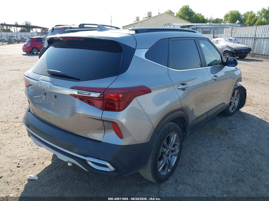 KNDEU2AA5N7237949 2022 KIA SELTOS photo no. 4