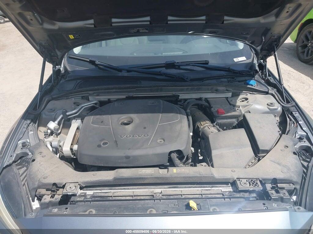 7JRA22TKXLG033673 2020 VOLVO S60 photo no. 10