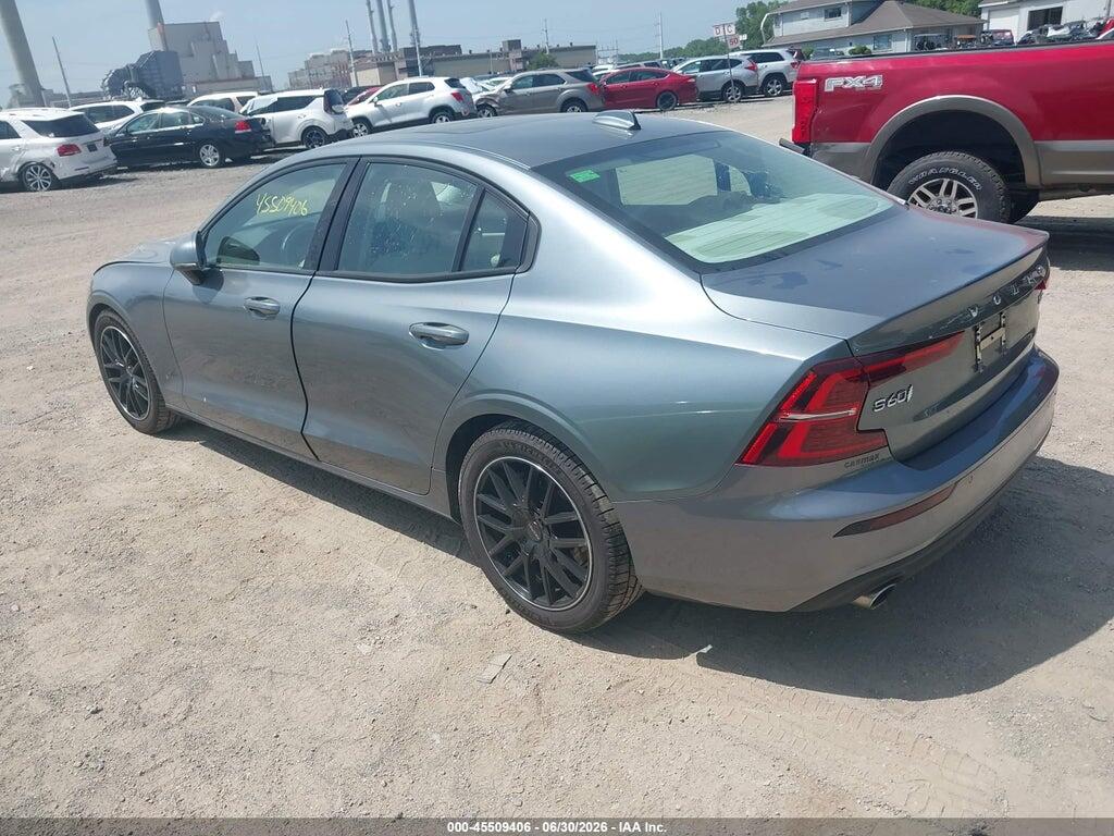 7JRA22TKXLG033673 2020 VOLVO S60 photo no. 3