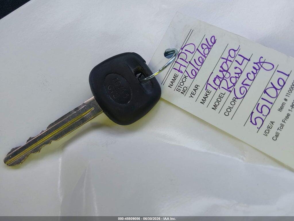 2T3BFREV1HW551061 2017 TOYOTA RAV4 photo no. 11