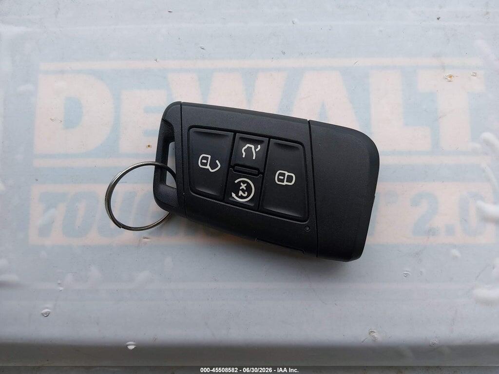 3VV8B7AX6RM151020 2024 VOLKSWAGEN TIGUAN photo no. 11