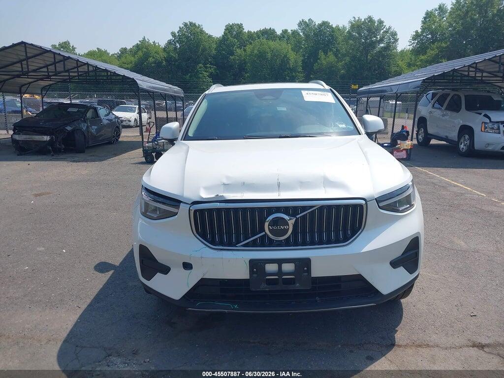 YV4L12UJ0S2495863 2025 VOLVO XC40 photo no. 12