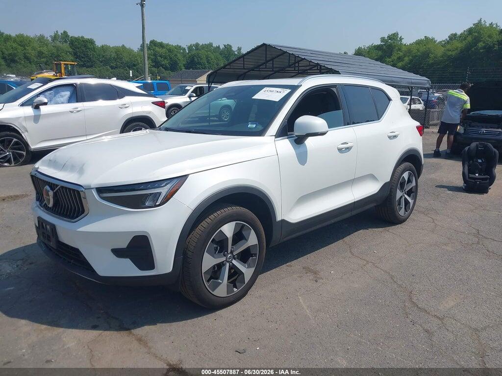 YV4L12UJ0S2495863 2025 VOLVO XC40 photo no. 2