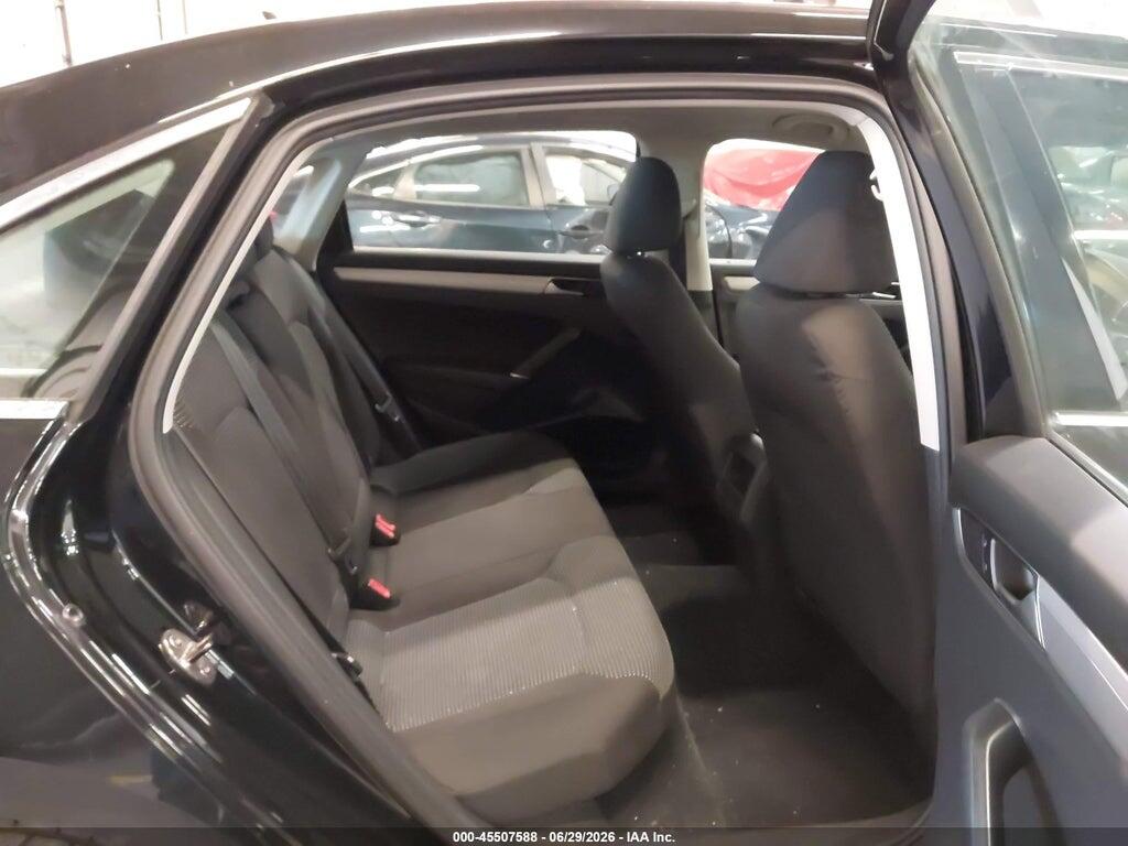 1VWAT7A39GC053069 2016 VOLKSWAGEN PASSAT photo no. 8