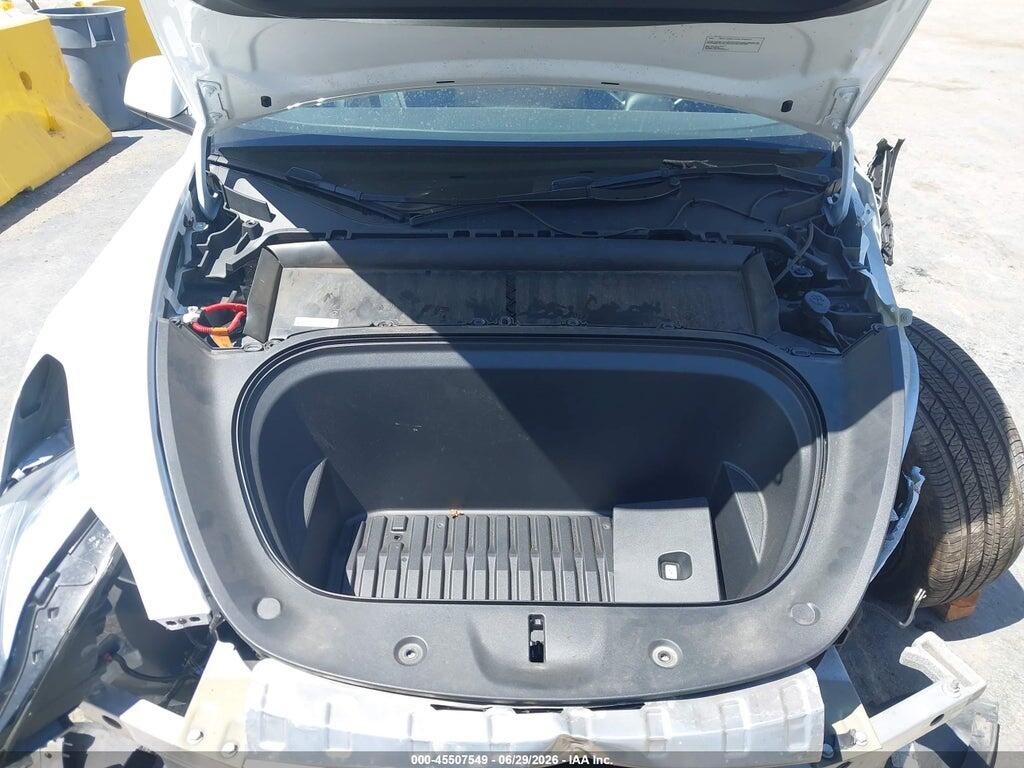 7SAYGDEE8RF123461 2024 TESLA MODEL Y photo no. 10