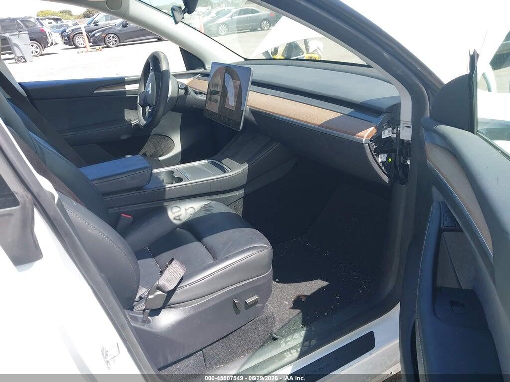 7SAYGDEE8RF123461 2024 TESLA MODEL Y photo no. 5