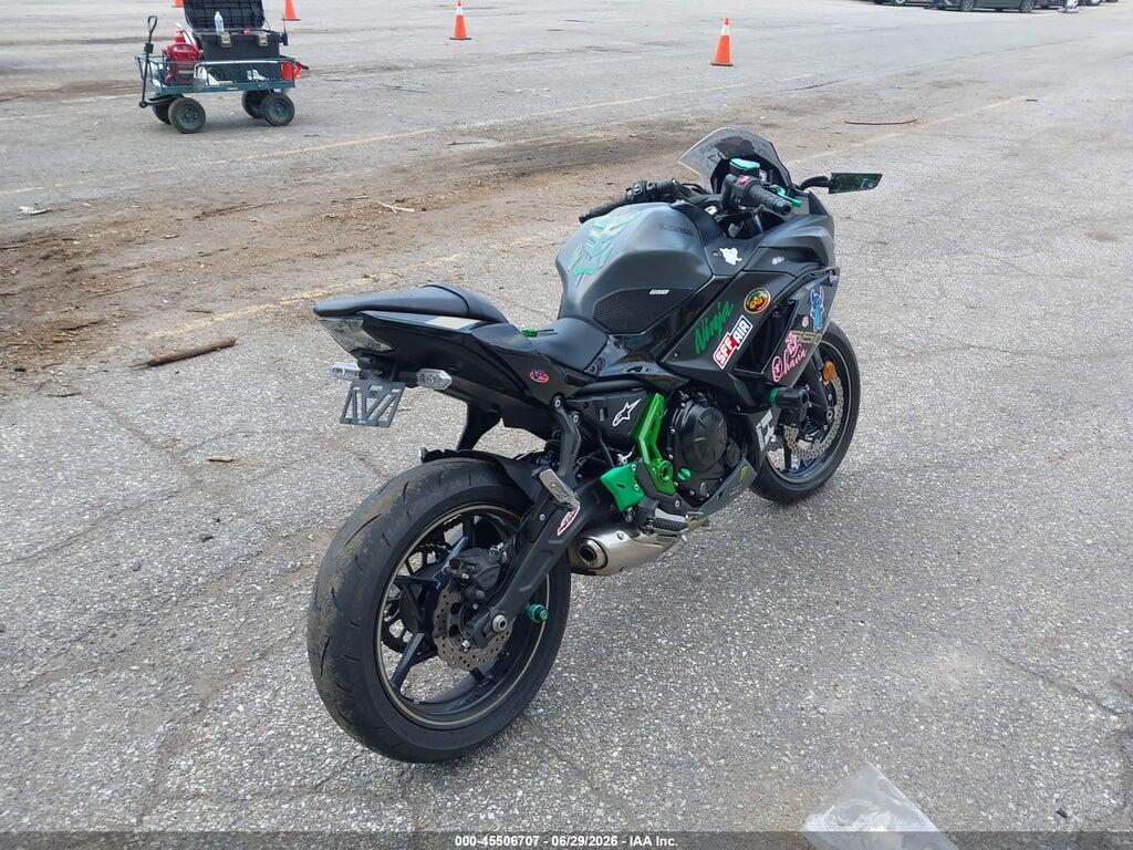ML5EXEP14RDAC3597 2024 KAWASAKI EX650 photo no. 4