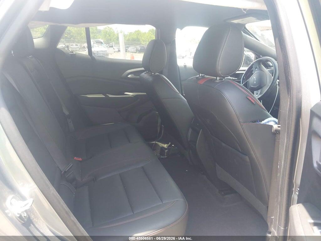 KL77LJEP2SC285848 2025 CHEVROLET TRAX photo no. 8