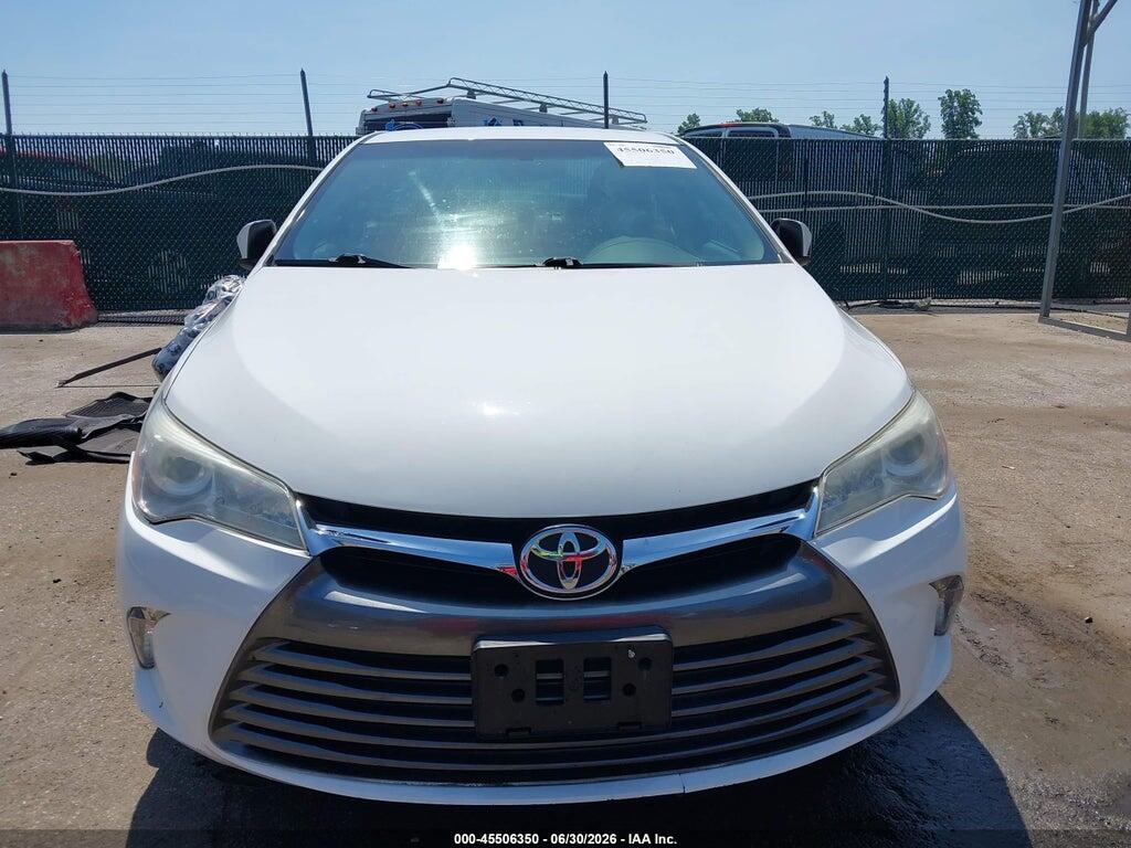 4T1BF1FK5HU360063 2017 TOYOTA CAMRY photo no. 12