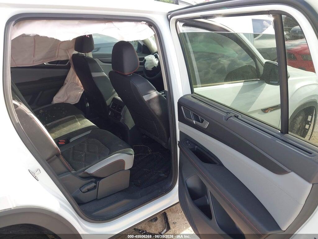1V2CN2CA2TC545083 2026 VOLKSWAGEN ATLAS photo no. 8