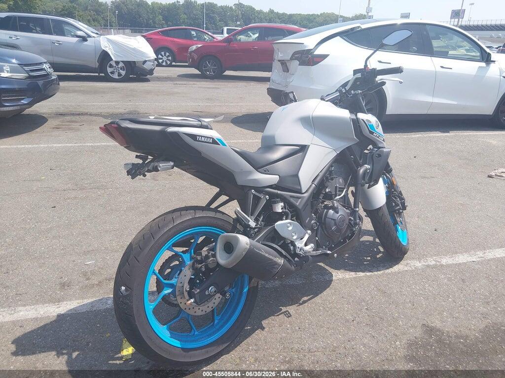 MH3RH28E8SK001630 2025 YAMAHA MTN320 photo no. 4