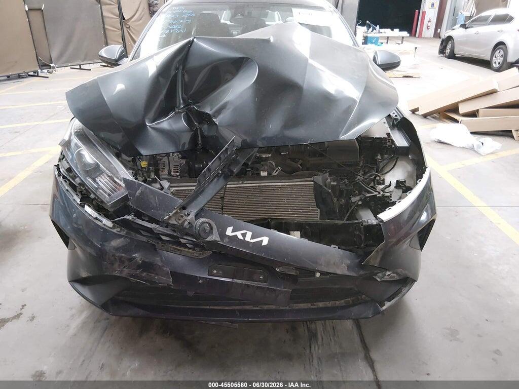 3KPF24AD6PE645086 2023 KIA FORTE photo no. 6