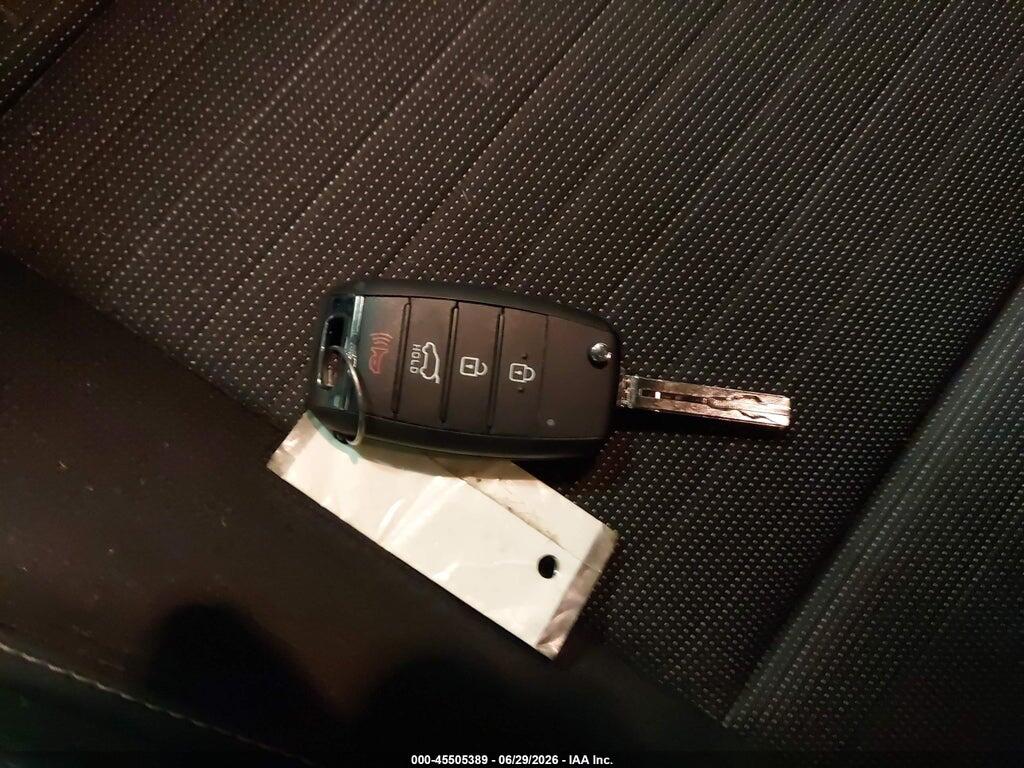 KNDPMCAC0J7427894 2018 KIA SPORTAGE photo no. 11