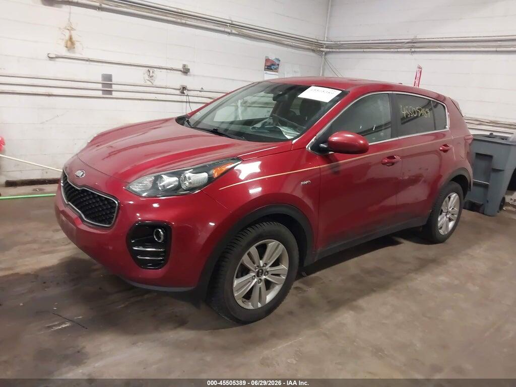 KNDPMCAC0J7427894 2018 KIA SPORTAGE photo no. 2
