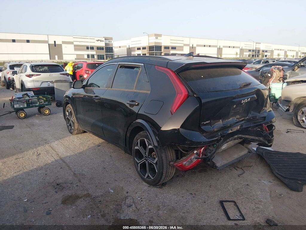 KNDCR3LE3P5051758 2023 KIA NIRO photo no. 3