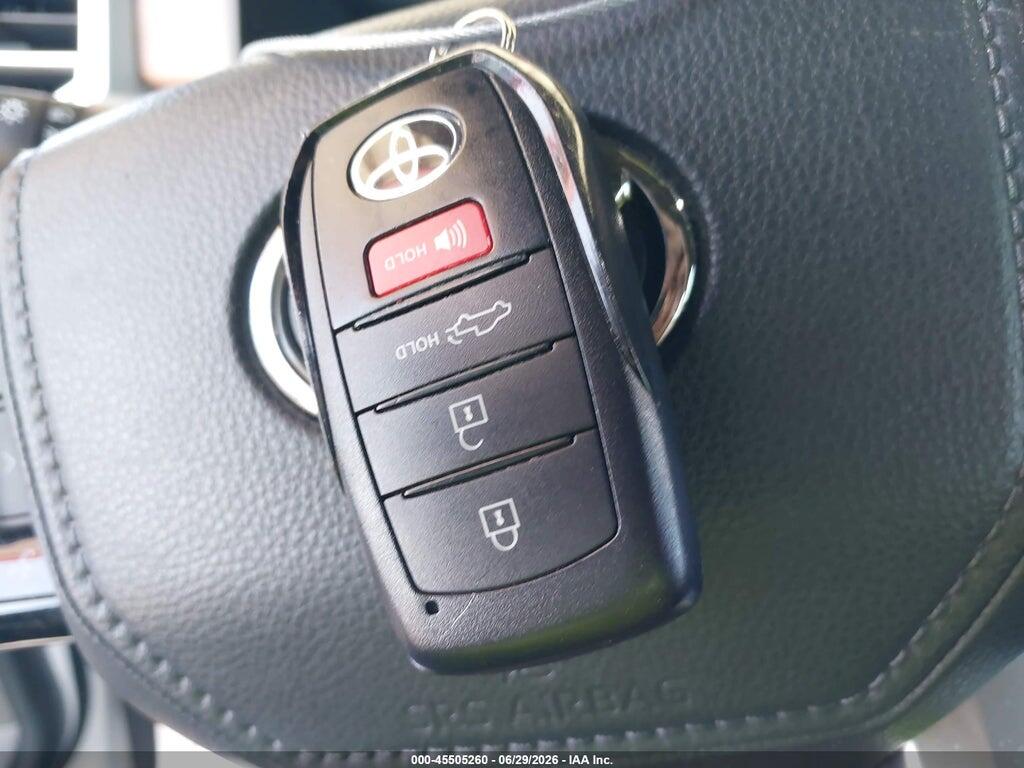 5TFMA5DB0NX023719 2022 TOYOTA TUNDRA photo no. 11