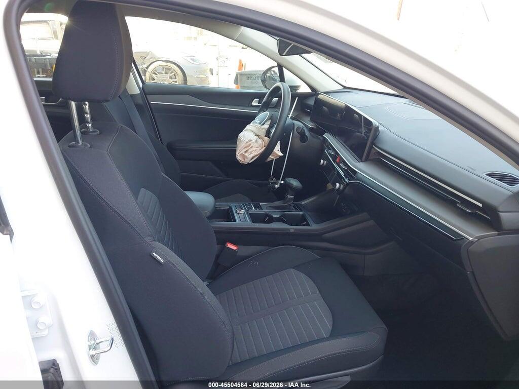 KNAG24J76S5357875 2025 KIA K5 photo no. 5