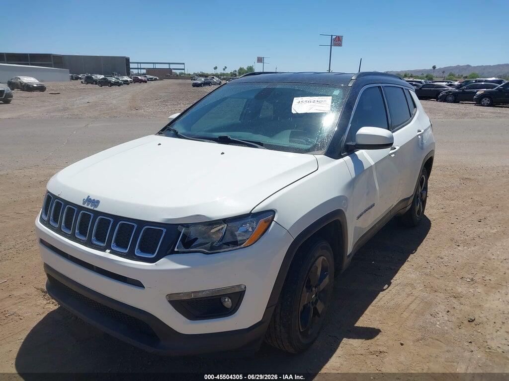 3C4NJCBB1JT368615 2018 JEEP COMPASS photo no. 2