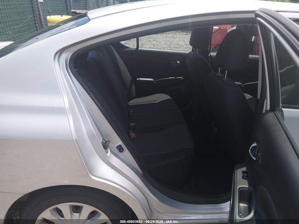 3N1CN7AP3KL810038 2019 NISSAN VERSA photo no. 8