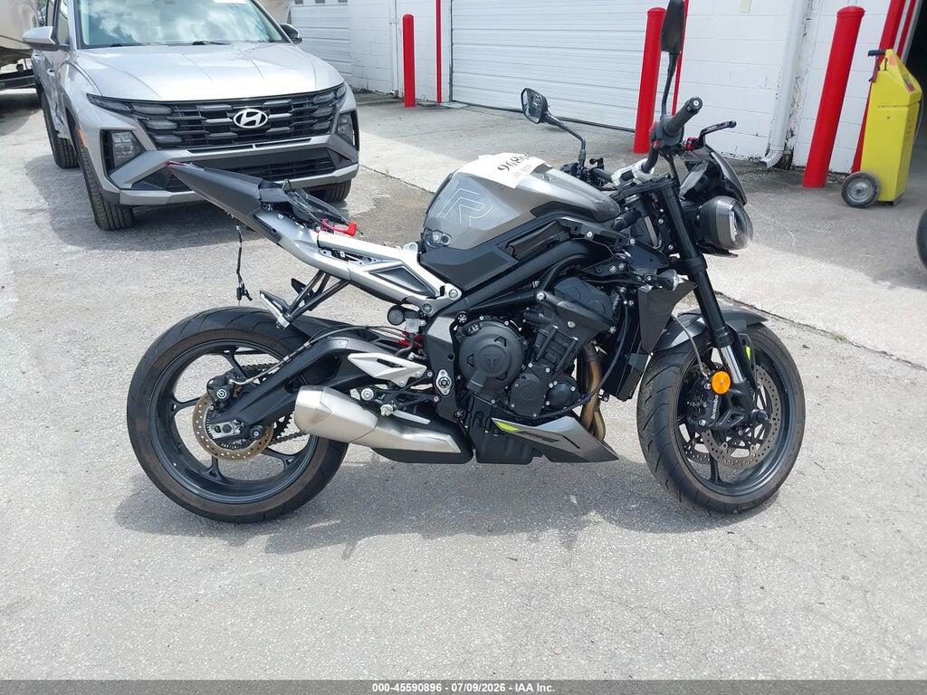 SMTA604SXRTBK0712 2024 TRIUMPH MOTORCYCLE STREET TRIPLE photo no. 12