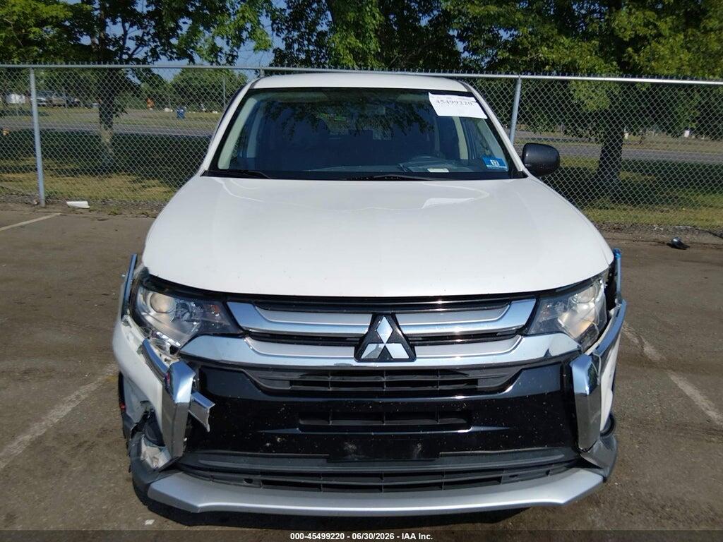 JA4AD2A3XHZ067025 2017 MITSUBISHI OUTLANDER photo no. 12
