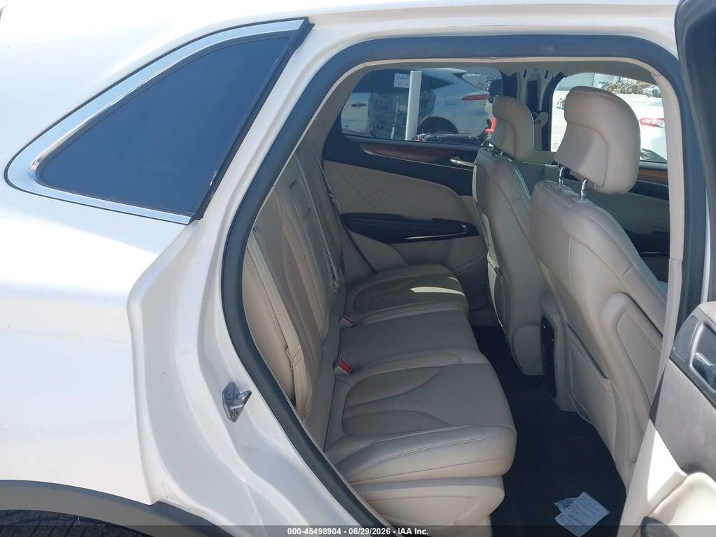 5LMCJ2C93JUL22277 2018 LINCOLN MKC photo no. 8