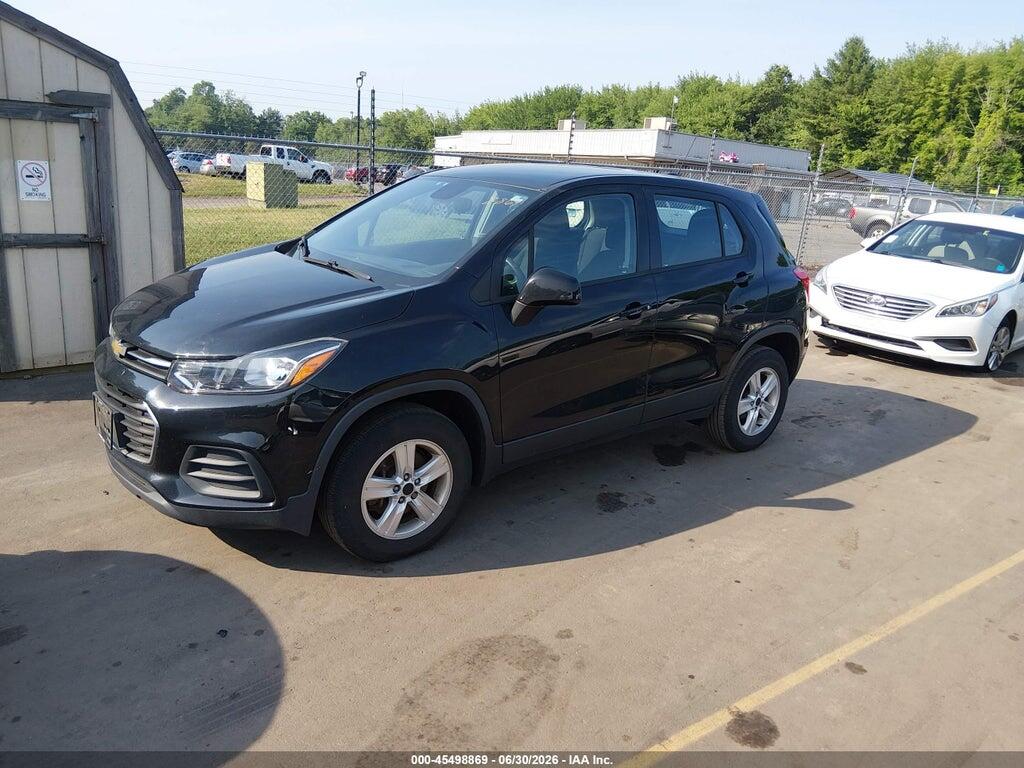 3GNCJNSB3HL198438 2017 CHEVROLET TRAX photo no. 2