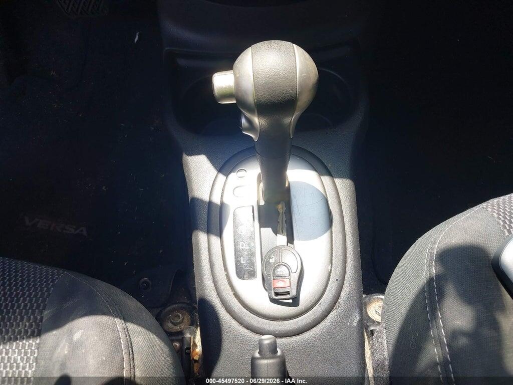 3N1CN7AP6GL891625 2016 NISSAN VERSA photo no. 11