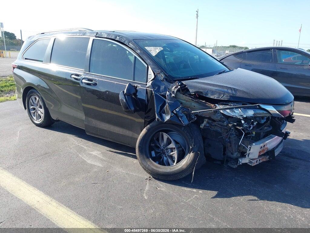 5TDYRKEC6NS103161 2022 TOYOTA SIENNA photo no. 1