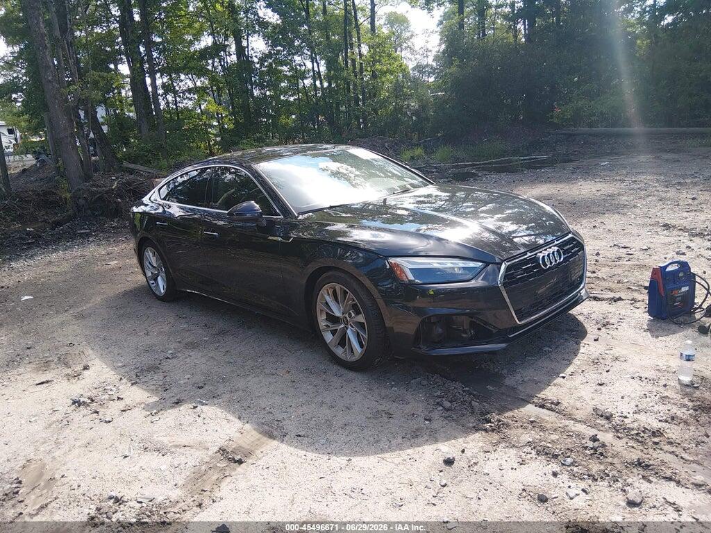 WAUCBCF53NA040261 2022 AUDI A5 SPORTBACK photo no. 1