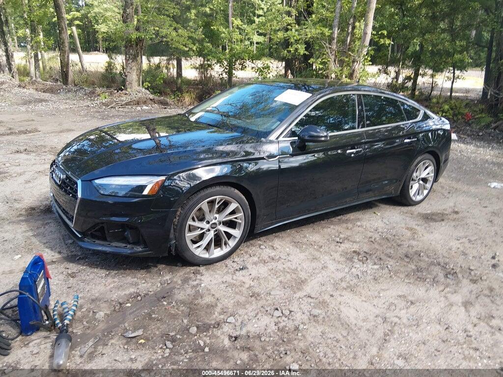 WAUCBCF53NA040261 2022 AUDI A5 SPORTBACK photo no. 2
