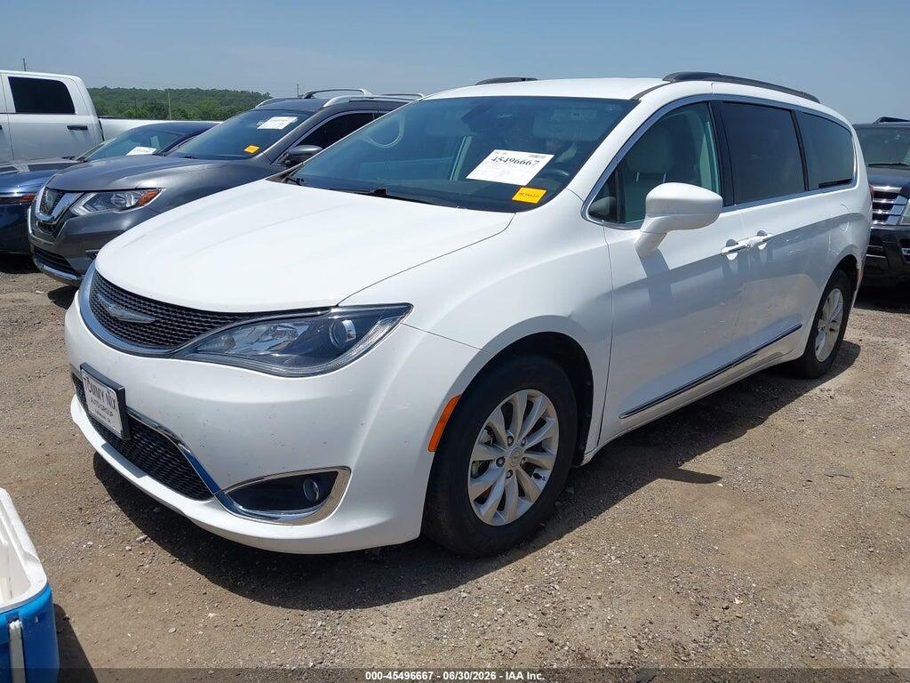 2C4RC1BG7HR621803 2017 CHRYSLER PACIFICA photo no. 2