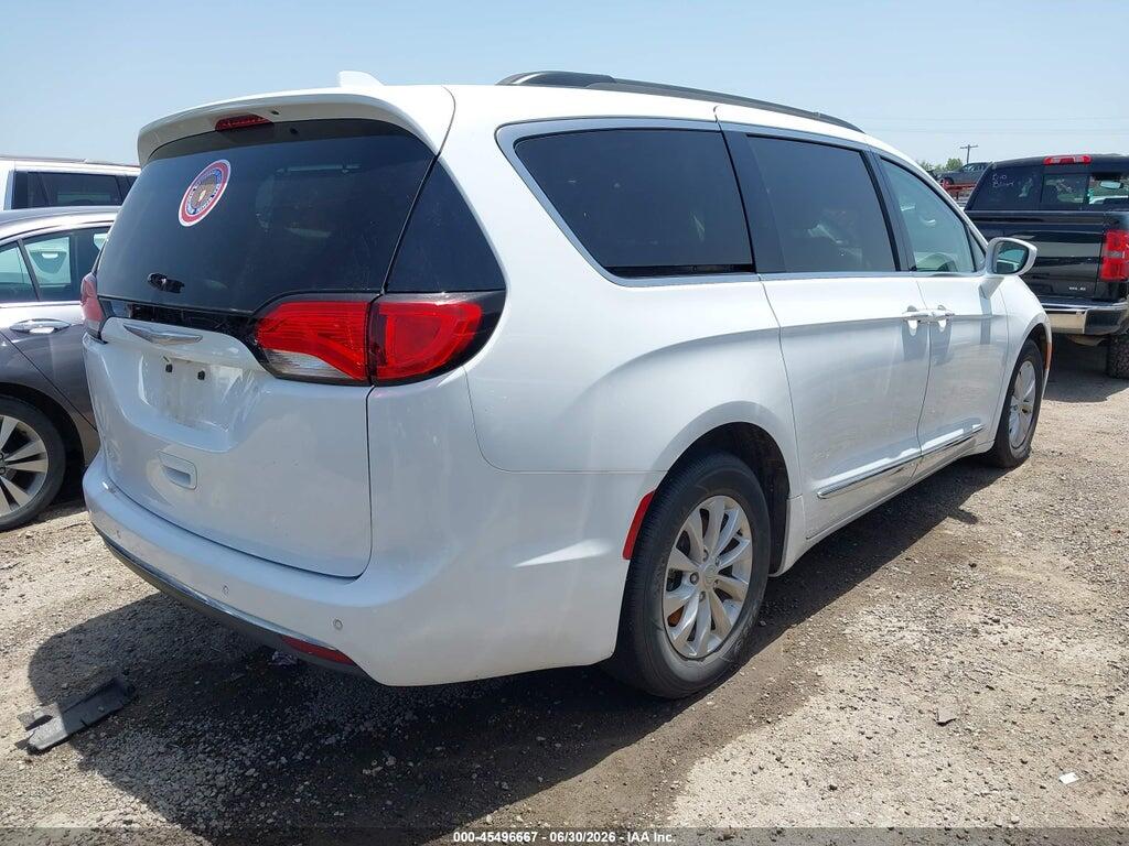 2C4RC1BG7HR621803 2017 CHRYSLER PACIFICA photo no. 4