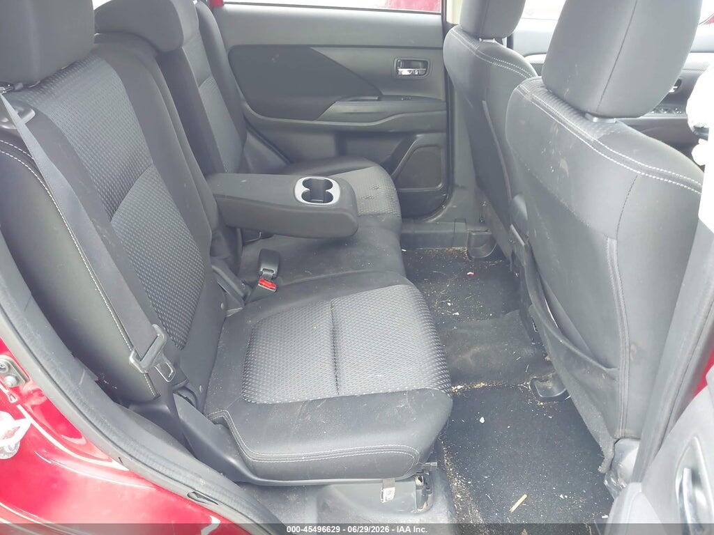 JA4AD2A33HZ052561 2017 MITSUBISHI OUTLANDER photo no. 8